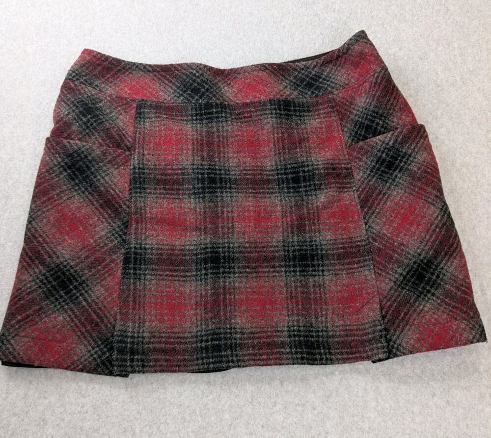 Woolrich Wool Blend Vista Mini Skirt Womens 10 Red Black Plaid Back Zip Academia